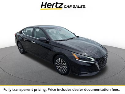 Used 2025 Nissan Altima 2.5 SV