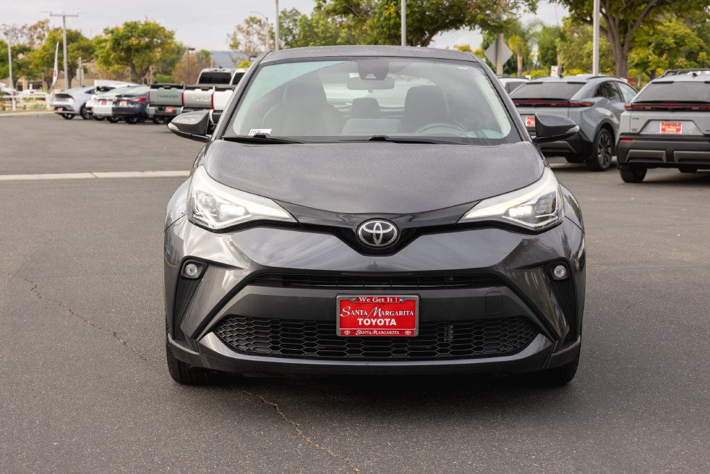 Certified 2020 Toyota C-HR Limited FWD image 2