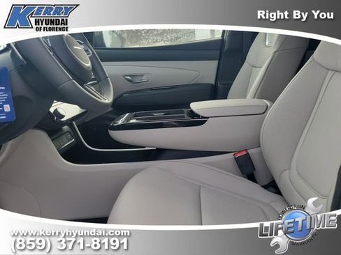 New 2026 Hyundai Tucson Limited image 16