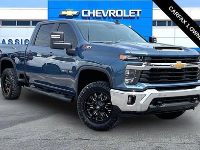 Used 2025 Chevrolet Silverado 2500 LT w/ Convenience Package