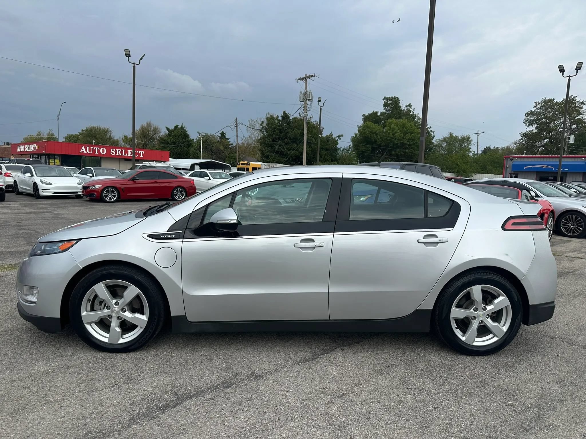 Used 2013 Chevrolet Volt FWD image 35
