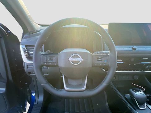 New 2026 Nissan Rogue Platinum image 11