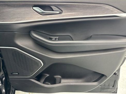 Used 2021 Jeep Grand Cherokee L Limited image 30