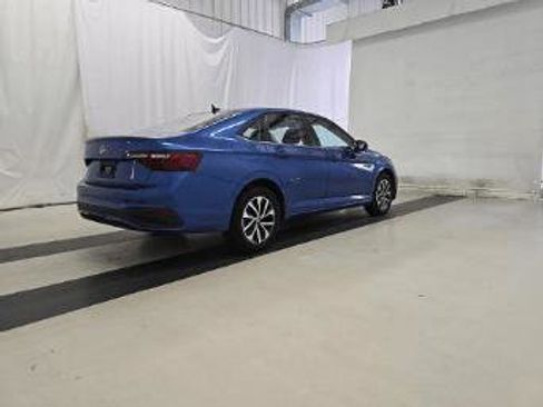 Used 2022 Volkswagen Jetta S FWD image 4