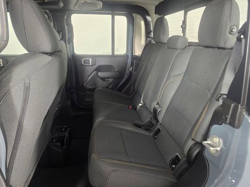 New 2026 Jeep Gladiator Sport image 29