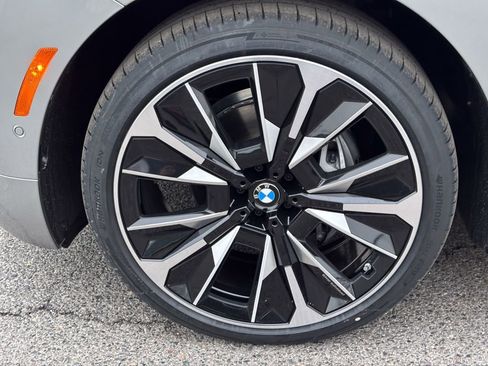 Used 2026 BMW iX xDrive45 image 8