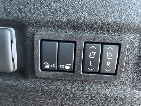 New 2025 Chevrolet Tahoe Premier image 23