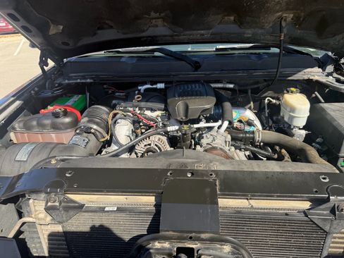 Used 2010 Chevrolet Silverado 3500 LTZ w/ LTZ Plus Package image 27