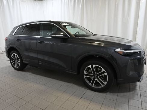 Used 2025 Audi Q5 Premium Plus AWD/4WD image 15