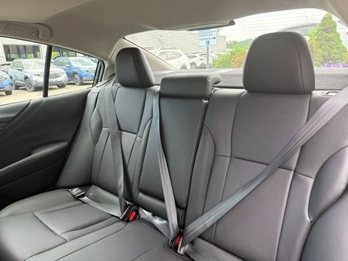Used 2025 Subaru Legacy Limited AWD/4WD image 14