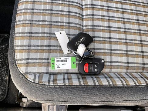 New 2026 Jeep Gladiator Sport image 30