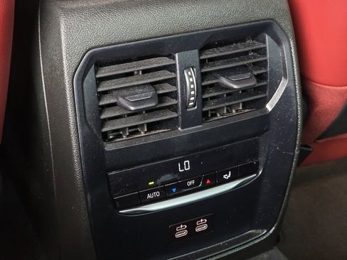 Used 2023 BMW M340i w/ Premium Package image 36