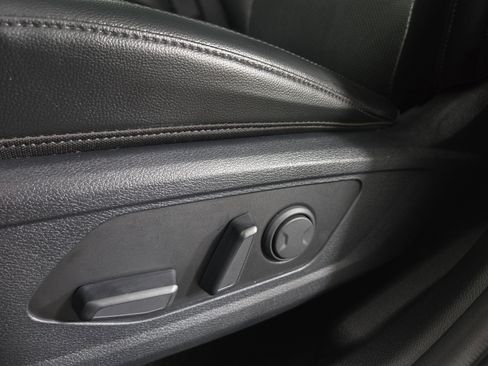 Used 2024 Kia Sportage SX image 34