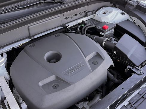 Used 2021 Volvo XC60 T5 Inscription image 34