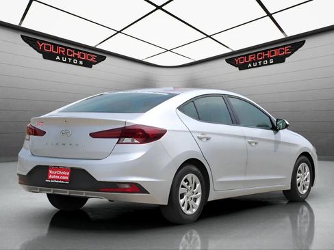 Used 2019 Hyundai Elantra SE w/ Cargo Package image 5