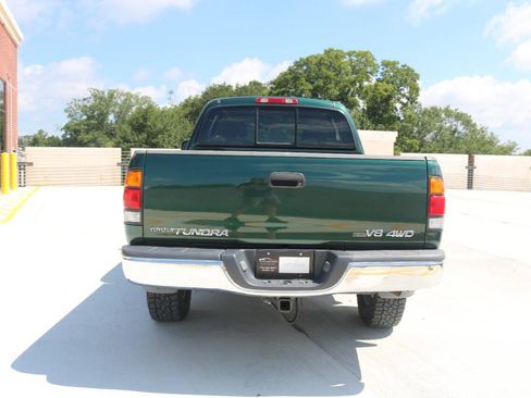 Used 2001 Toyota Tundra Limited w/ Off-Road Pkg AWD/4WD image 7