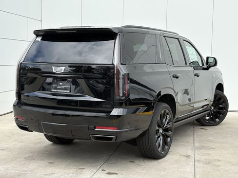 New 2026 Cadillac Escalade Platinum Sport w/ LPO, ONYX Package AWD/4WD image 7