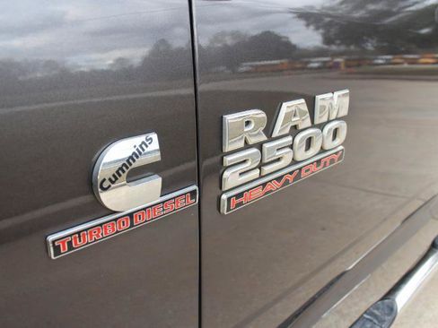 Used 2016 RAM 2500 Tradesman w/ Chrome Appearance Group image 24