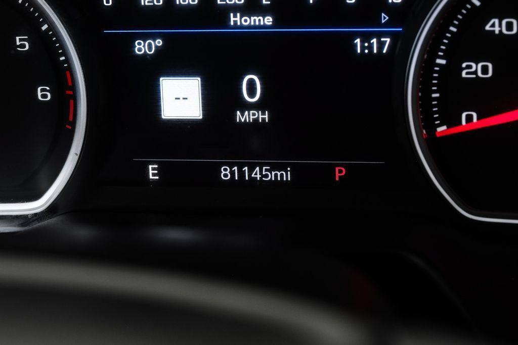 Used 2021 Chevrolet Suburban High Country RWD image 18