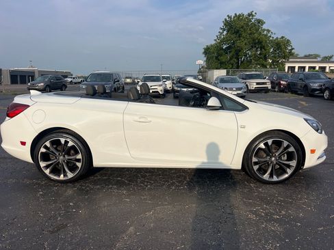 Used 2019 Buick Cascada Premium FWD image 21