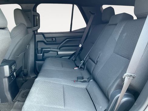 Certified 2026 Toyota 4Runner SR5 RWD image 20