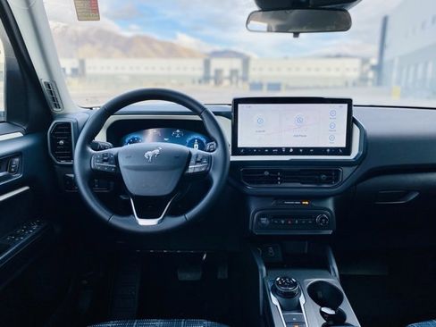 New 2025 Ford Bronco Sport Heritage w/ Convenience Package image 12