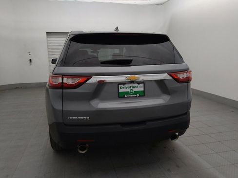 Used 2021 Chevrolet Traverse LS FWD image 6