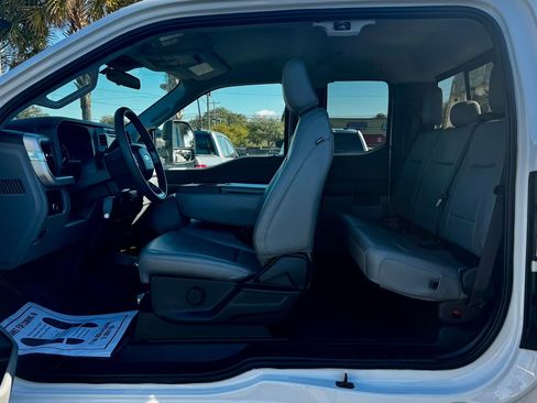 Used 2023 Ford F450 XL w/ Snow Plow Prep Package image 26