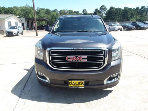Used 2017 GMC Yukon SLE w/ SLE Value Package RWD image 3