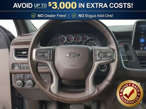 Used 2021 Chevrolet Tahoe Z71 w/ Luxury Package AWD/4WD image 18