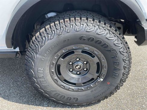 New 2025 Ford Bronco Big Bend w/ Matte Film Protection Package image 9