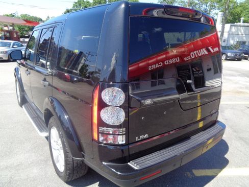 Used 2016 Land Rover LR4 HSE Silver Edition AWD/4WD image 17