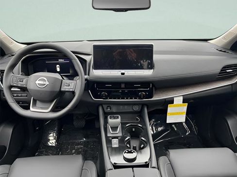 New 2026 Nissan Rogue Platinum w/ Platinum Premium Package AWD/4WD image 9