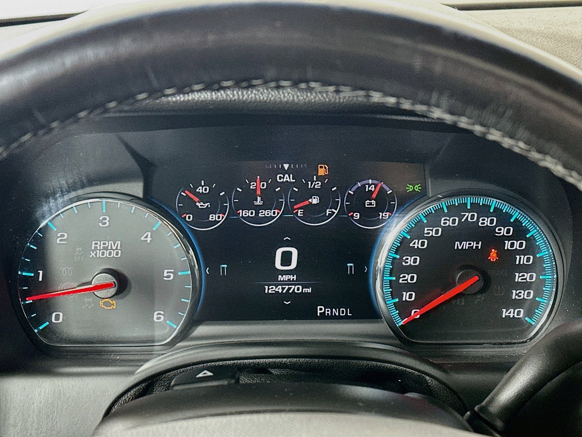 Used 2018 Chevrolet Tahoe Premier AWD/4WD image 12