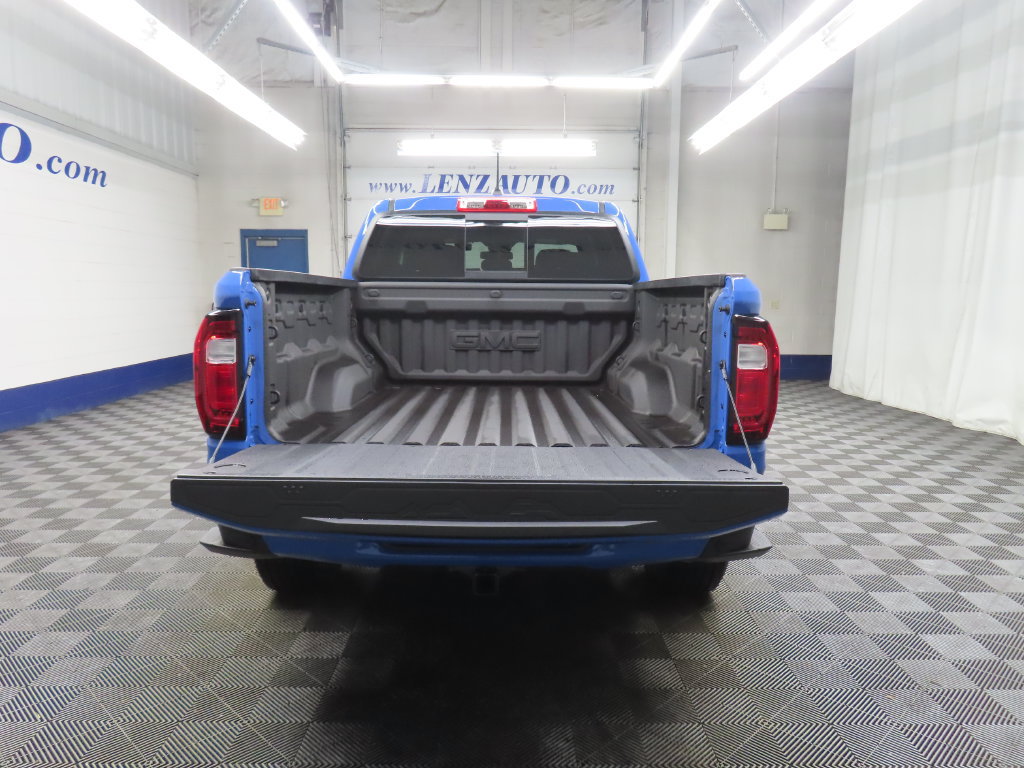 Used 2025 GMC Canyon Elevation AWD/4WD image 31