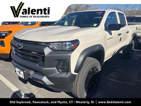 New 2026 Chevrolet Colorado Trail Boss AWD/4WD image 1