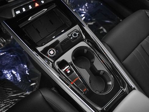 New 2026 Audi Q3 quattro 2.0T image 19