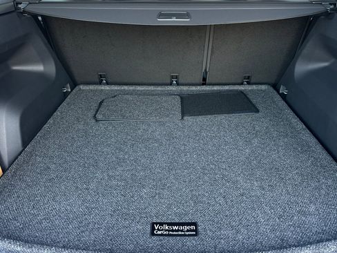 New 2026 Volkswagen Atlas Cross Sport SE image 15