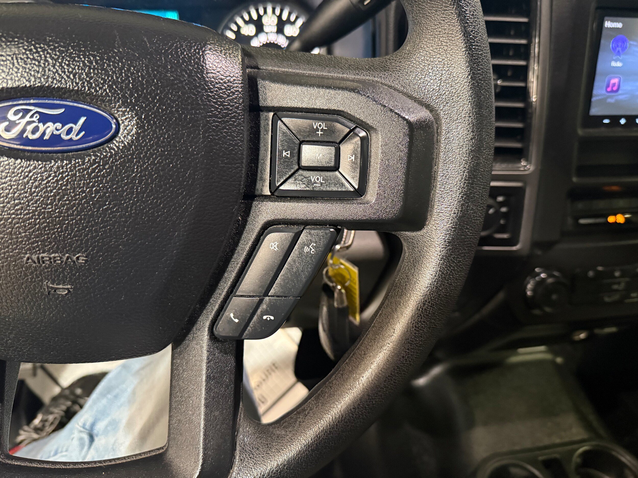 Used 2017 Ford F150 XLT AWD/4WD image 22