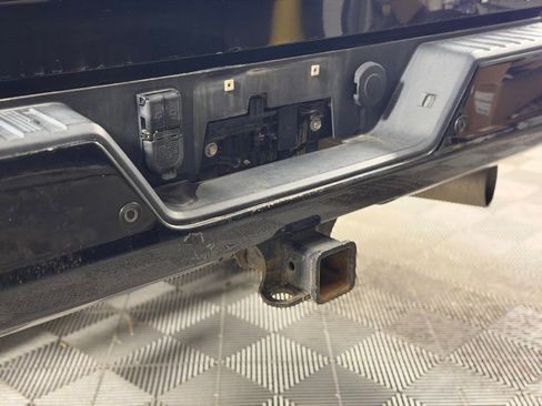 Used 2020 GMC Sierra 2500 AT4 w/ Technology Package image 15