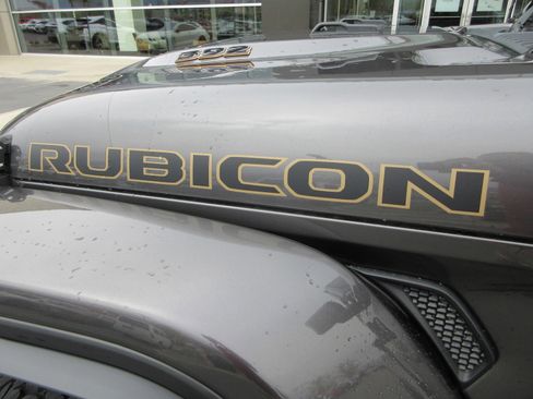 Used 2021 Jeep Wrangler Unlimited Rubicon image 3