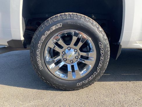 Used 2015 Chevrolet Silverado 1500 LT w/ All Star Edition image 6