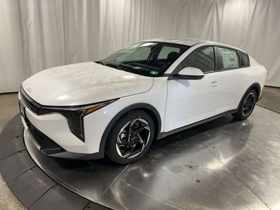 New 2025 Kia K4 EX