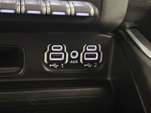 Used 2020 RAM 1500 Big Horn AWD/4WD image 30