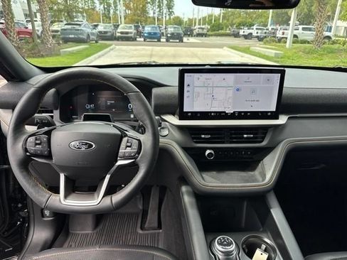 Certified 2026 Ford Explorer Tremor w/ Tremor Ultimate Package AWD/4WD image 19