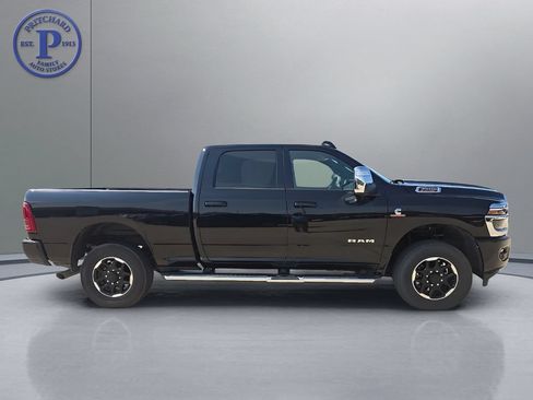 Used 2026 RAM 3500 Laramie AWD/4WD image 8