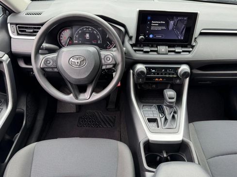 Used 2023 Toyota RAV4 LE AWD/4WD image 30