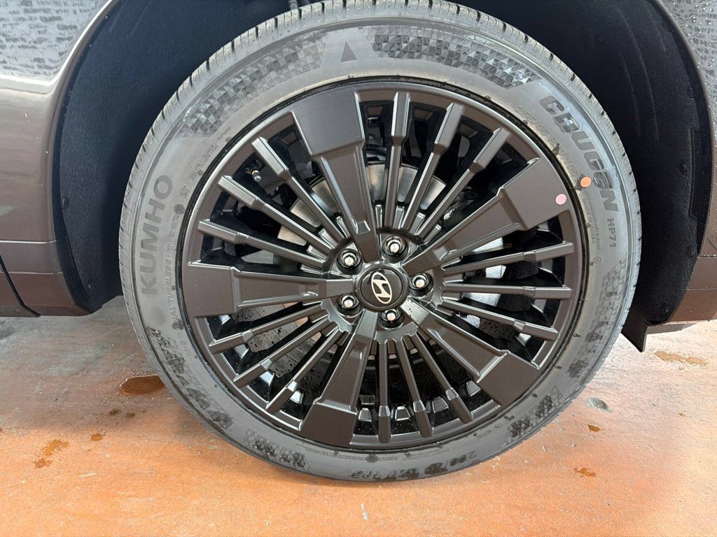 New 2027 Hyundai Santa Fe Calligraphy FWD image 11