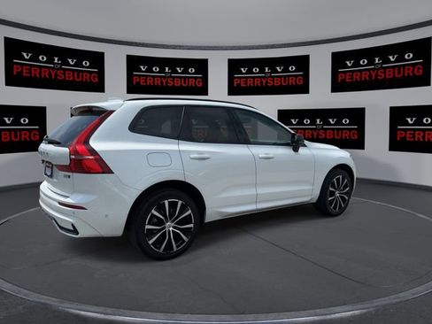 Used 2024 Volvo XC60 B5 Plus w/ Climate Package AWD/4WD image 8