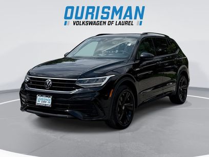 Used 2024 Volkswagen Tiguan SE R-Line